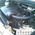 2001 Nissan Elgrand engine