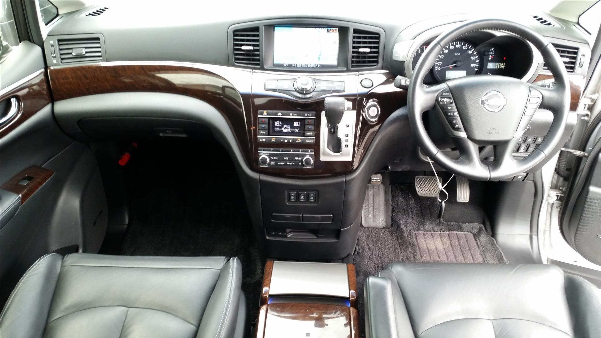 2012 Nissan Elgrand E52