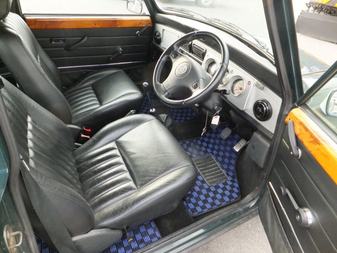 Rover Mini Cooper BSCC interior