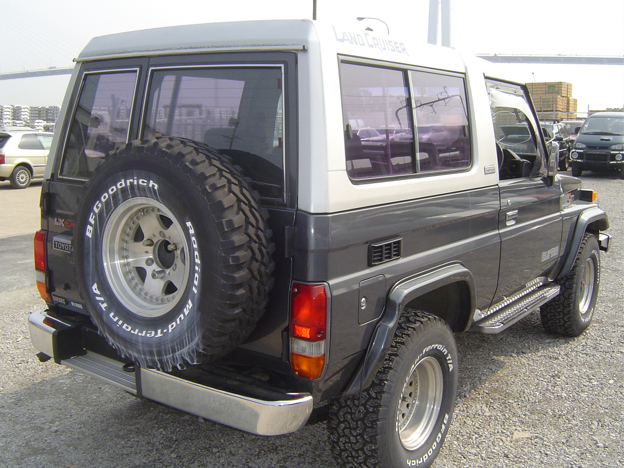 1989 Toyota Landcruiser BJ74 4WD rear