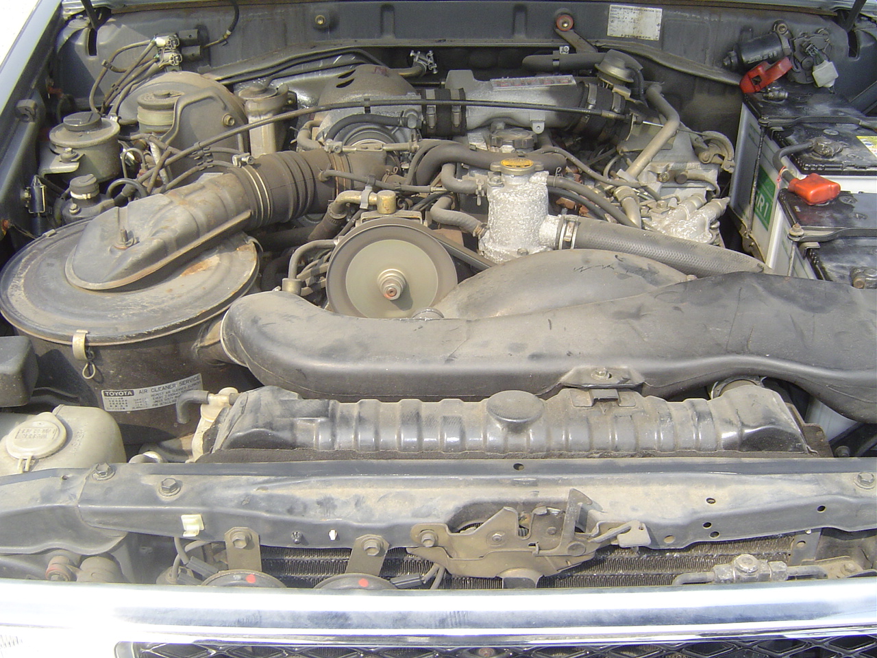 1989 Toyota Landcruiser BJ74 4WD engine