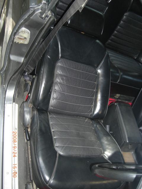 Skyline KGC10 GT coupe Drivers seat