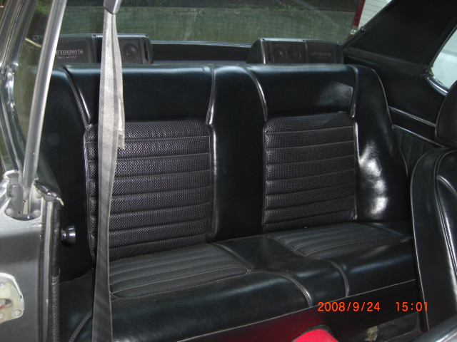 Skyline KGC10 GT coupe Rear seats