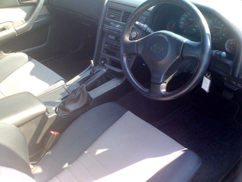 1999 Nissan Skyline R34 GT non turbo coupe interior