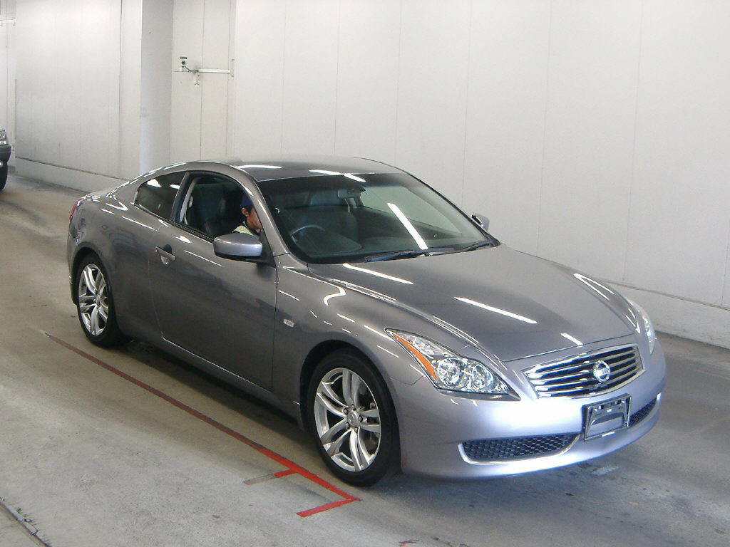 2007 Nissan Skyline V36 370GT coupe Front