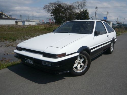 Toyota Trueno GT Apex 2