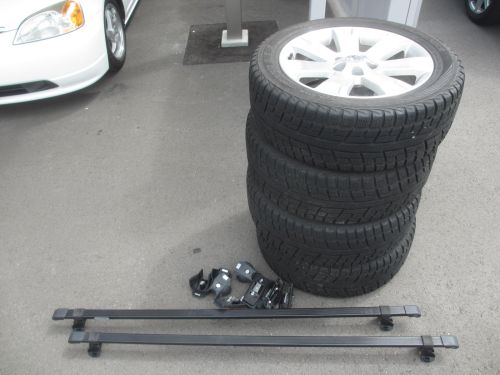 2009 Mitsubishi Delica D5 4WD spare wheels