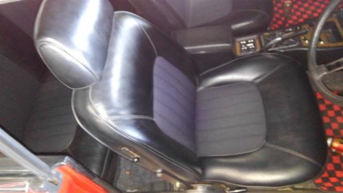 1971 Nissan Skyline KGC10 coupe GT-X driver’s seat
