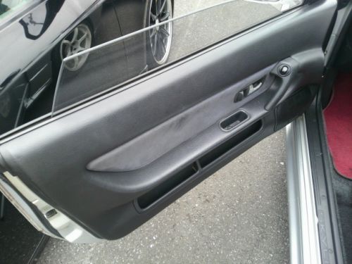 1992 Nissan Skyline R32 GTR silver left door trim