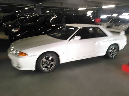 1994 Nissan Skyline R32 GT-R front left side