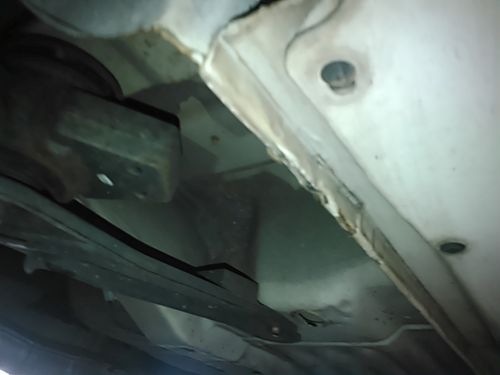 1994 Nissan Skyline R32 GT-R underbody 5