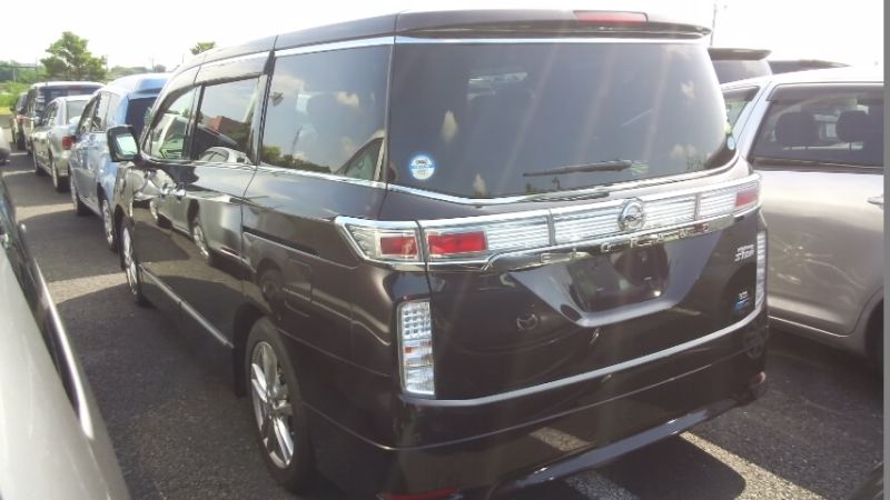 2010 Nissan Elgrand E52 4WD left rear