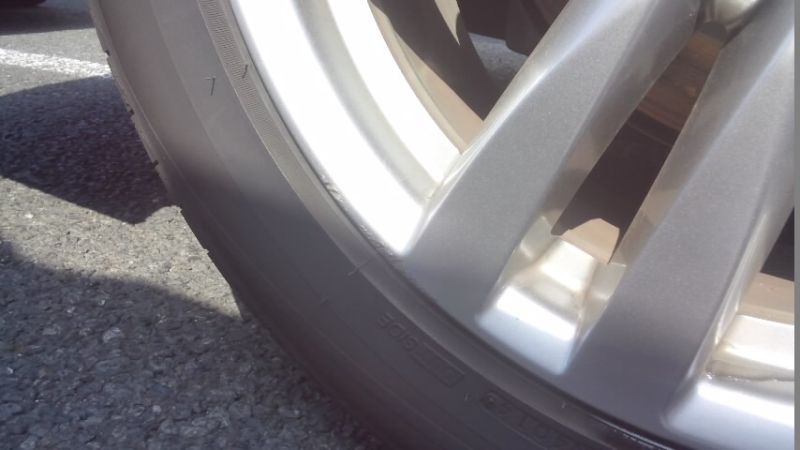 2010 Nissan Elgrand E52 4WD wheel scrape