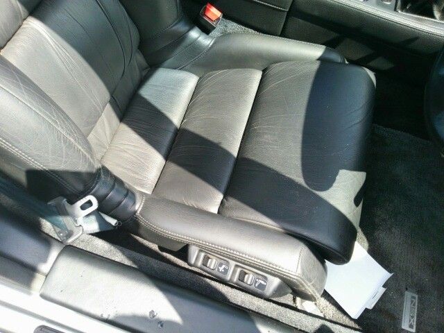 1992 Honda NSX coupe seat 4