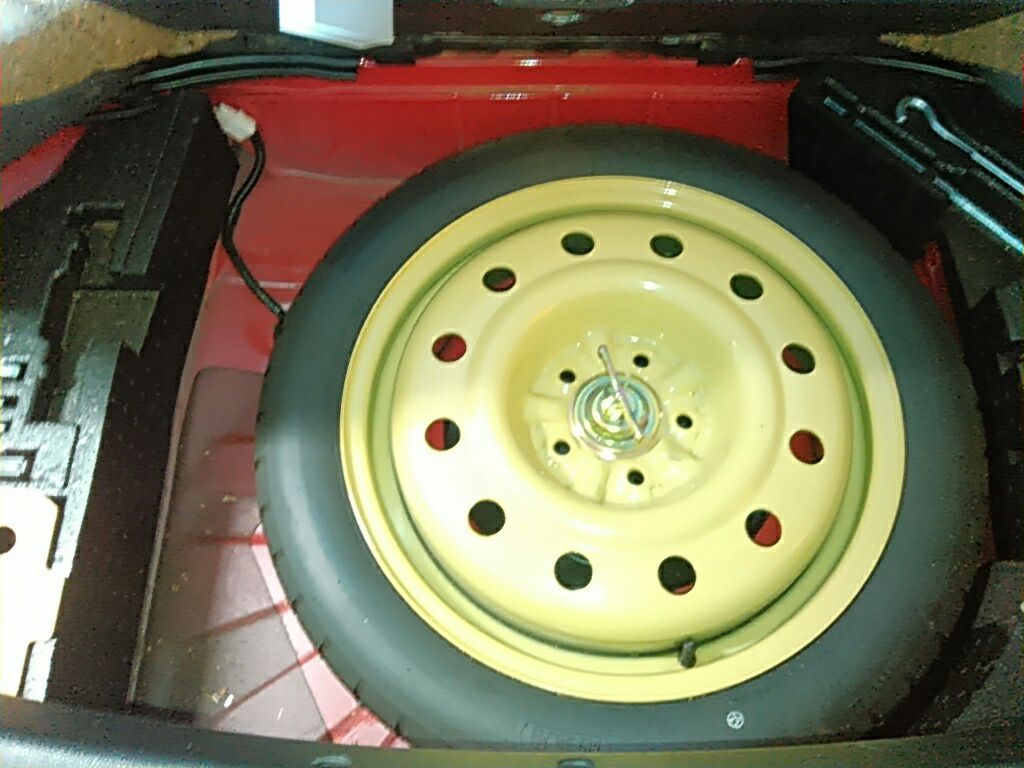 1994 Toyota Supra GZ twin turbo spare tyre 2