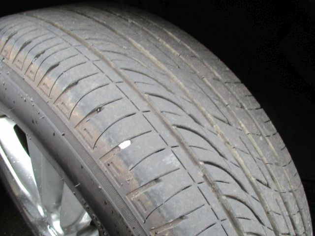 2011-nissan-elgrand-e52-vip-2wd-3-5l-wheel