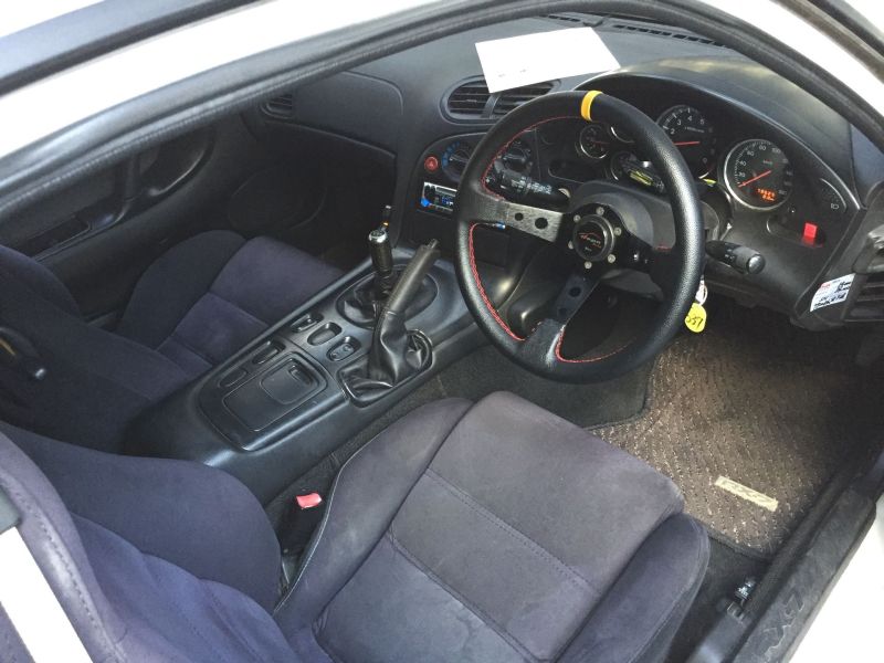 1992-mazda-rx-7-type-r-interior-2