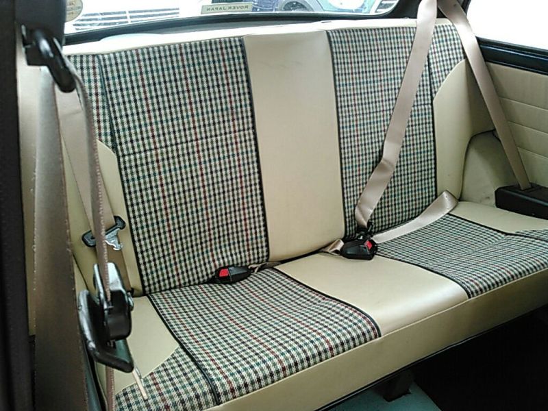 1999-rover-mini-cooper-mayfair-rear-seat