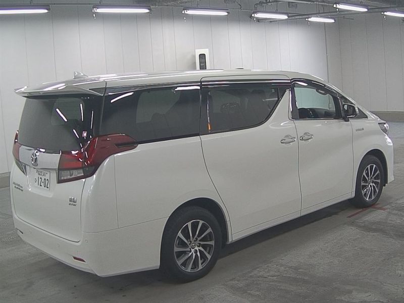 2016-toyota-alphard-hybrid-executive-lounge-30-series-right-rear