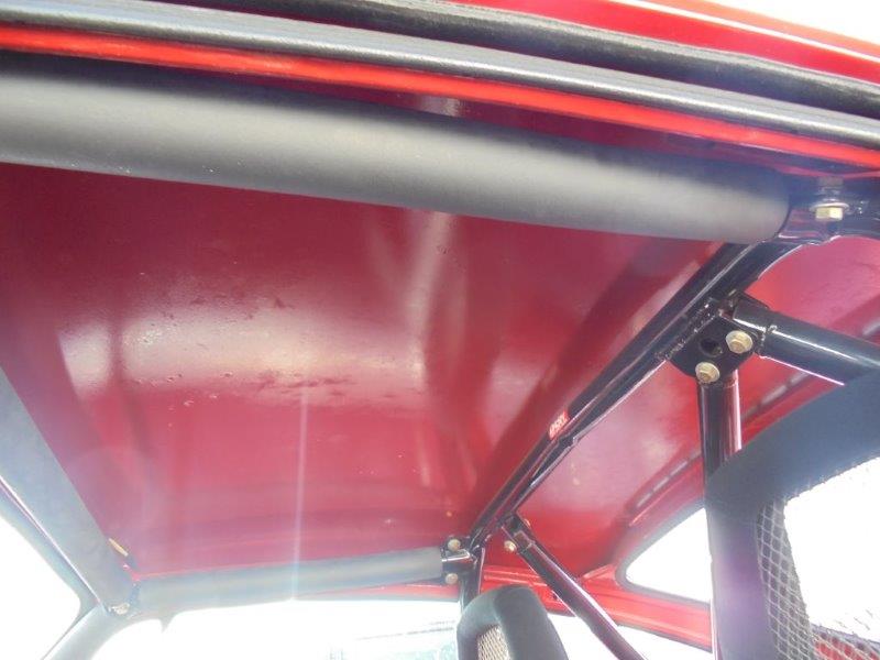 1981 Porsche 911 coupe roll cage