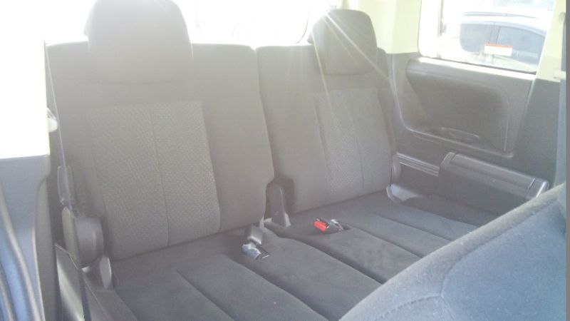 2016-Mitsubishi-Delica-D5-diesel-CV1W-4WD-seats-2
