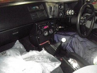 1985 Toyota Sprinter GT APEX AE86 auction interior
