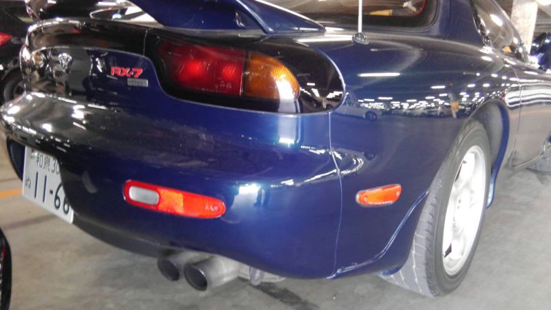 1992 Mazda RX-7 Type R right rear 2