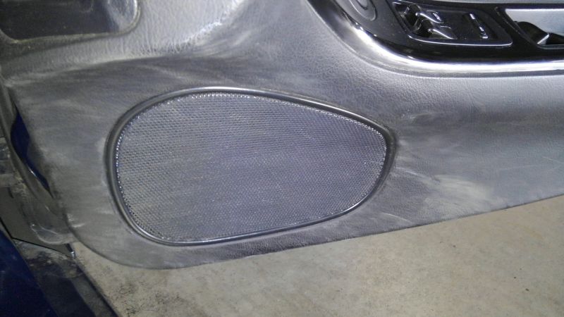 1992 Mazda RX-7 Type R speaker