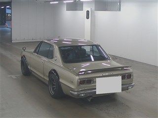 Hakosuka 1971 Nissan Skyline KGC10 coupe auction rear