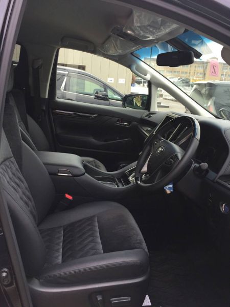 2015 Toyota Vellfire Hybrid ZR 30 Series interior 1