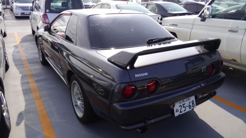 R32 GTR VSpec left rear 2