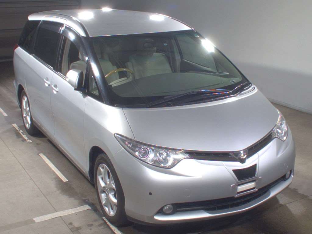 Estima hybrid. Toyota Estima гибрид. Минивэн Тойота Эстима. Toyota Estima Hybrid 2012. Toyota минивэн 2007 Hybrid.