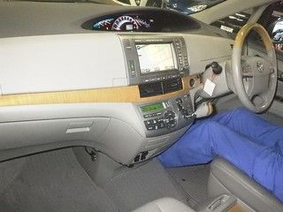 2008 Toyota Estima 4WD 7 seater auction interior