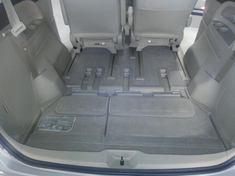 2008 Toyota Estima 4WD 7 seater hatch space