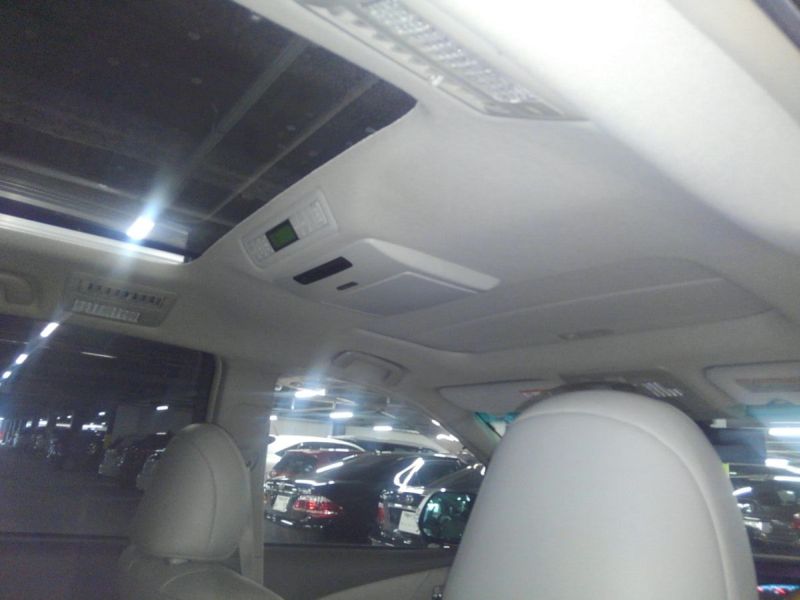 2008 Toyota Estima 4WD 7 seater sunroof