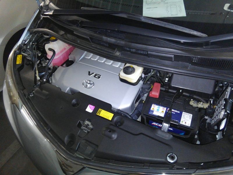 2008 Toyota Estima Areas S 2WD 8 seater engine