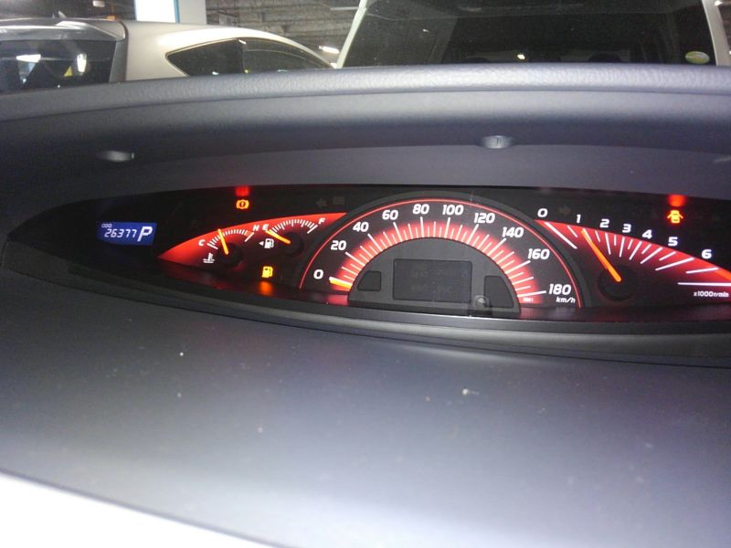 2008 Toyota Estima Areas S 2WD 8 seater odometer