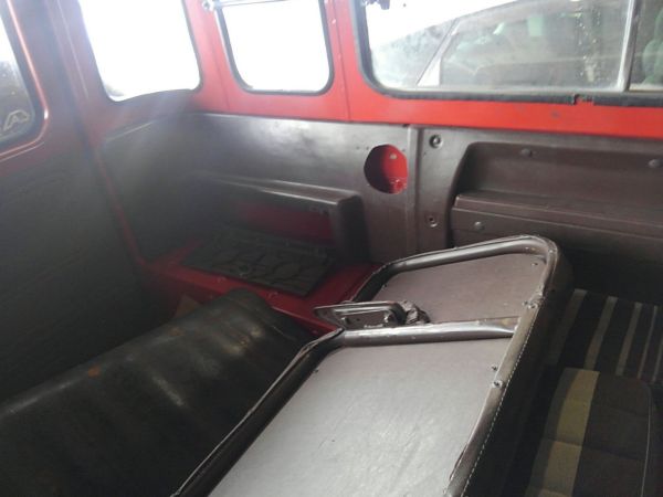 1984 Toyota Land Cruiser BJ46 Long rear seat