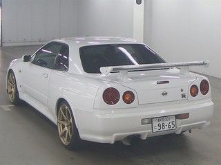 1999 Nissan Skyline R34 GTR auction rear