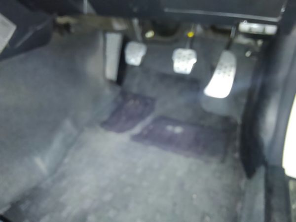 2001 Nissan Skyline R34 GTR VSPEC pedals