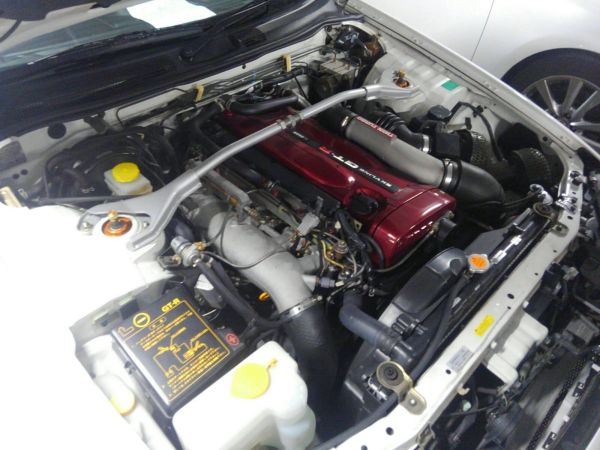 2001 Nissan Skyline R34 GTR engine bay