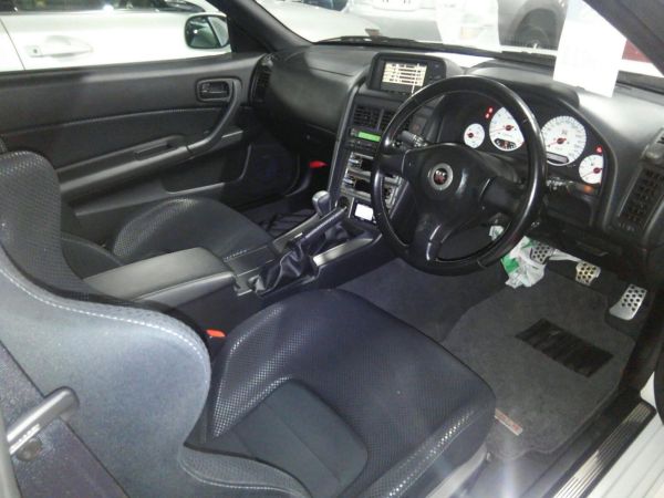 2001 Nissan Skyline R34 GTR interior 3