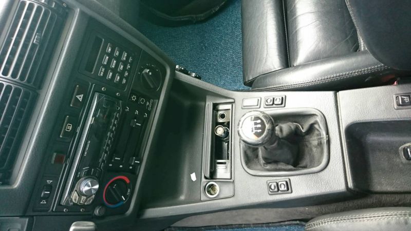 1988 BMW E30 M3 gearshift