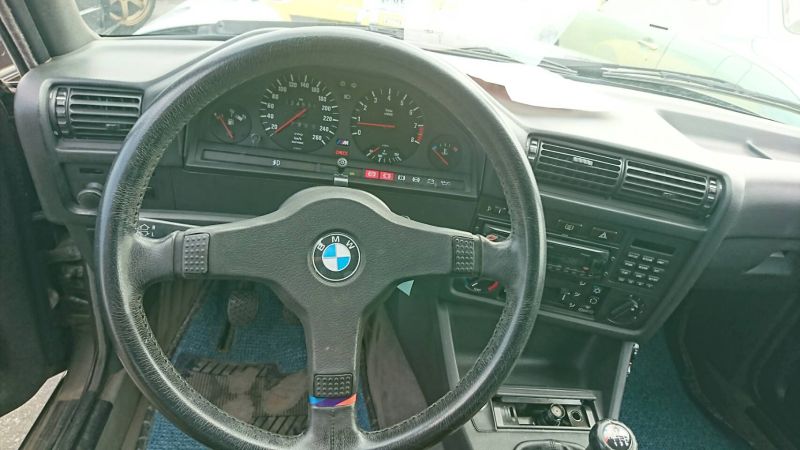 1988 BMW E30 M3 steering wheel