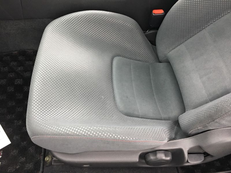 1999 Nissan Skyline R34 GT-R VSpec passenger seat