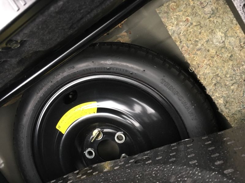 1999 Nissan Skyline R34 GT-R VSpec spare tyre