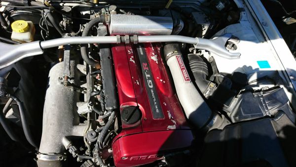 2000 Nissan Skyline R34 GTR VSpec engine