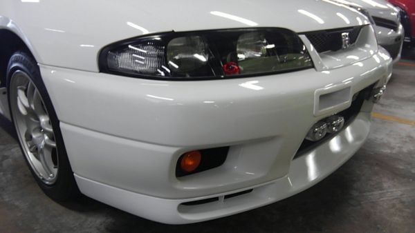 1995 Nissan Skyline R33 GTR VSpec right headlight