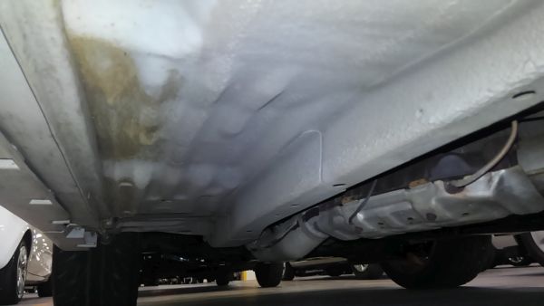 1995 Nissan Skyline R33 GTR VSpec underbody 9