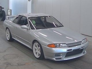 1994 Nissan Skyline R32 GT-R Series 3 auction front